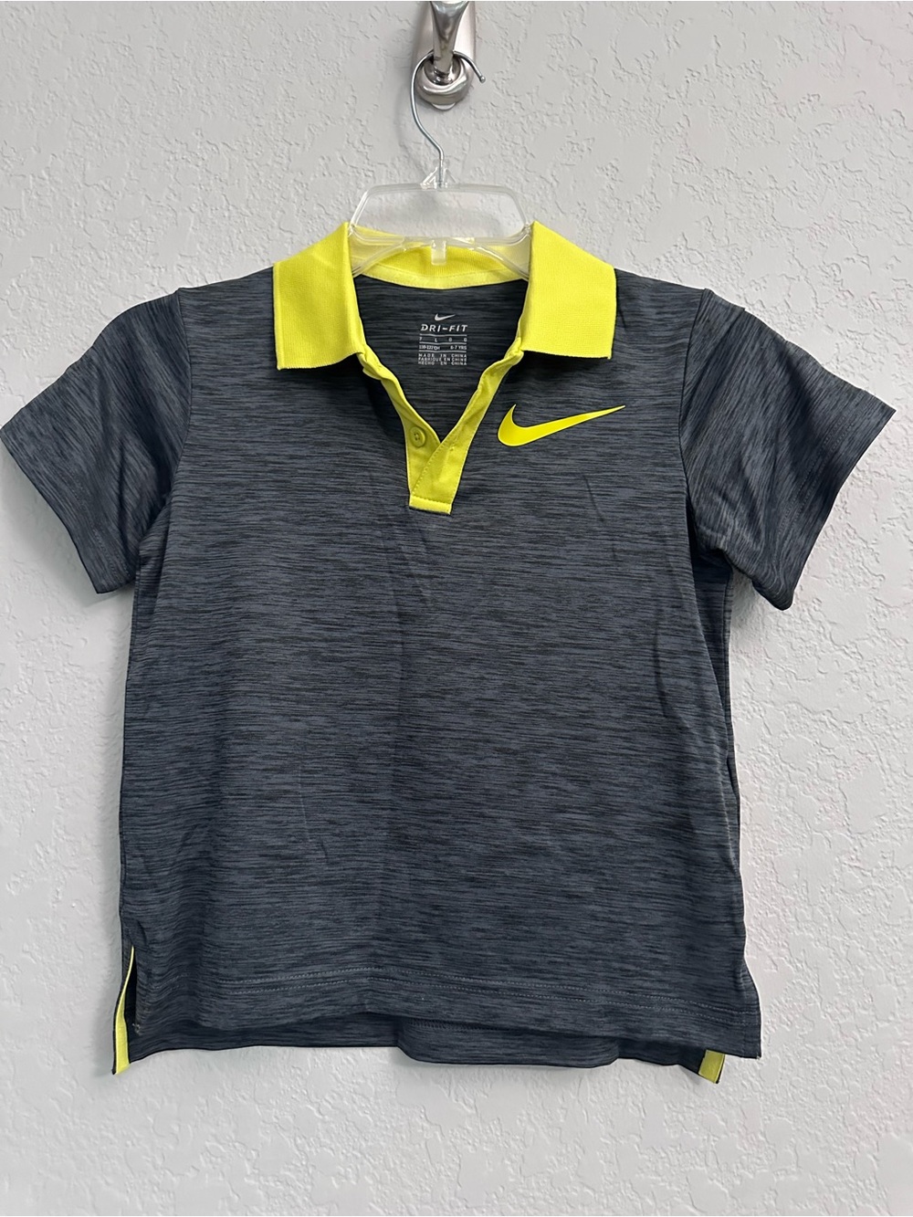 Nike Boys DriFit Polo Size 7 Neon Yellow Collar and Swoosh Logo